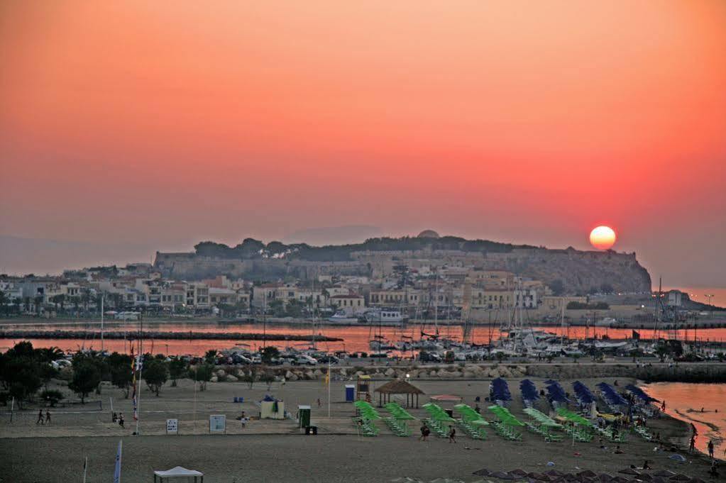 Hotel Poseidon 2*