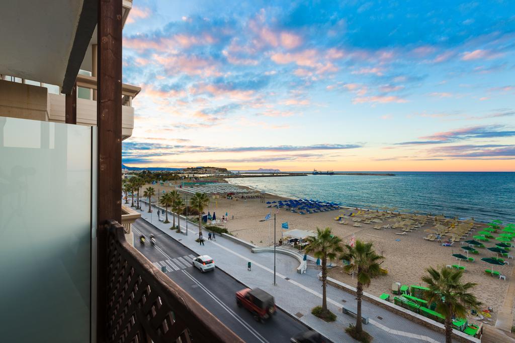 Poseidon Hotel 2*