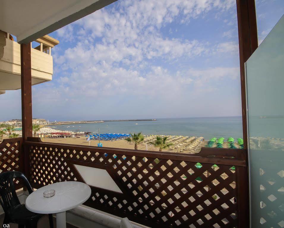 Otel Poseidon Resmo